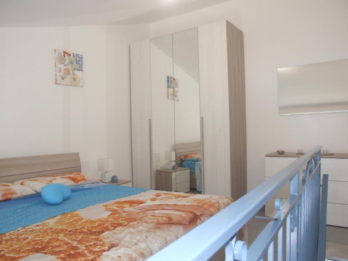 Casa Nicole Fronte Mare Vila Giardini Naxos Exterior foto